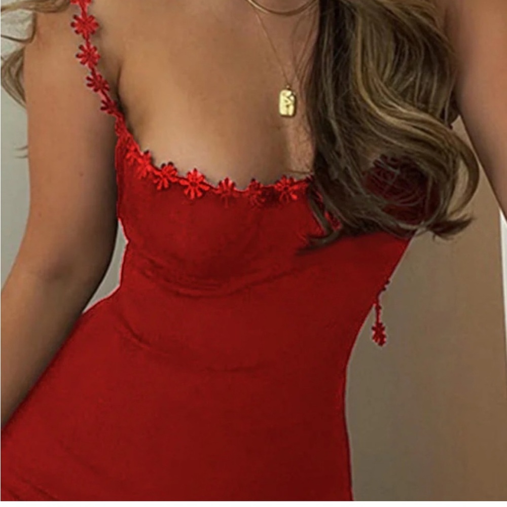 Commense Strapless Red Dress with Floral Accents